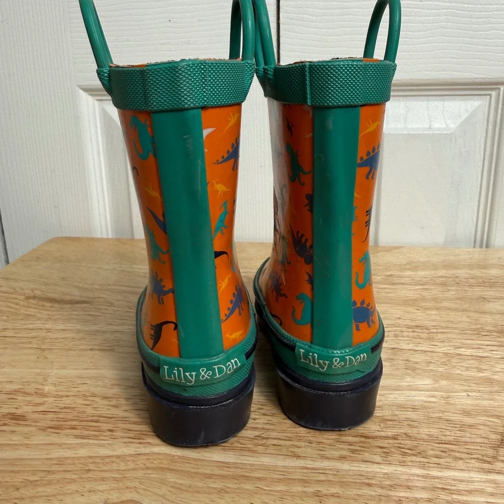 Lily & Dan Dinosaur Rain Boots Size 5/6 Orange Green Blue Puddle Jumper Style